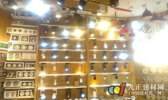 奔豪照明金府燈具城五一活動圓滿落幕，跨界融合引領(lǐng)消費新體驗